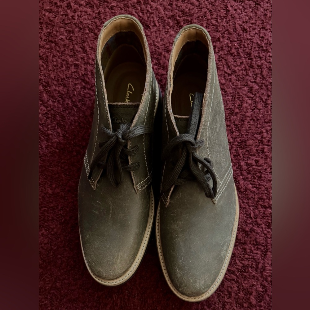 Clarks Men's Gray Leather Shoes